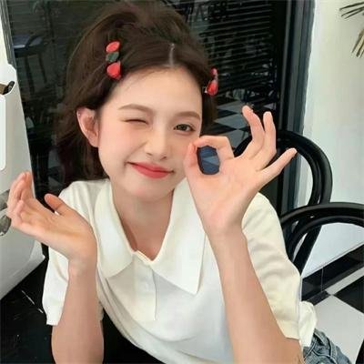 队友太弱所以贯彻辅助的宫廷魔法师，惨遭流放目标却是最强